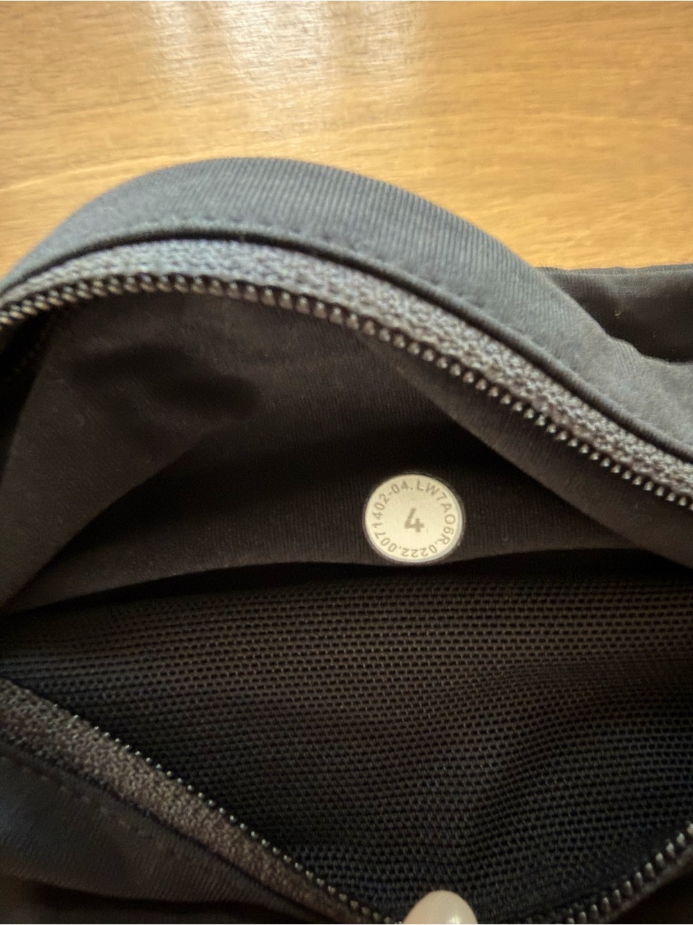 Lululemon Speed Up Low-Rise Lined Short 2.5" - Picture 6 of 9
